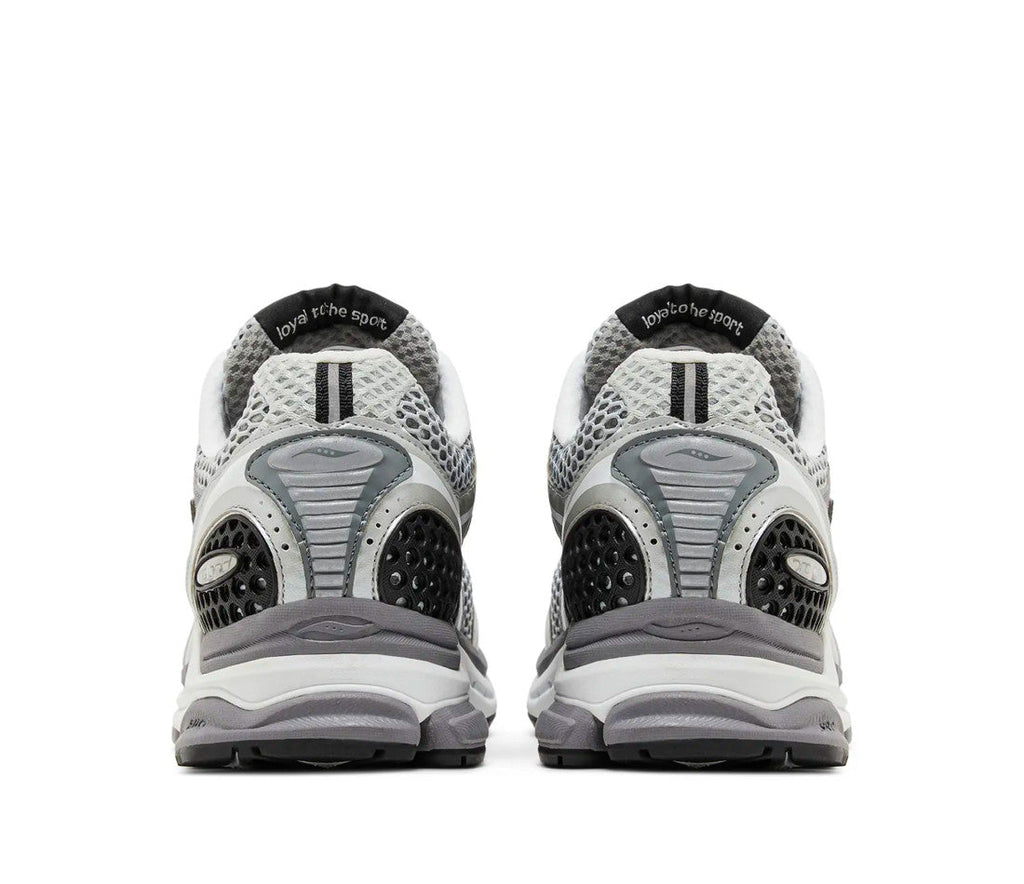 Saucony ProGrid Triumph 4