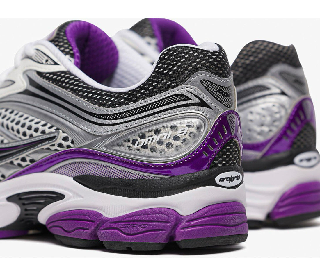 Saucony ProGrid Omni 9