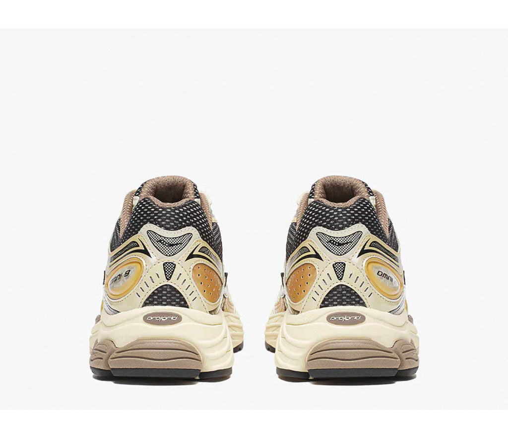 Saucony ProGrid Omni 9