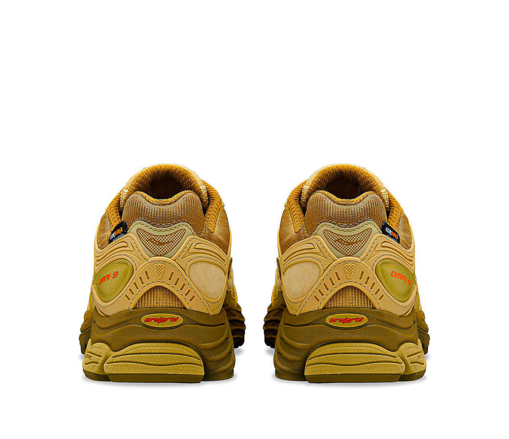 Saucony ProGrid Omni 9