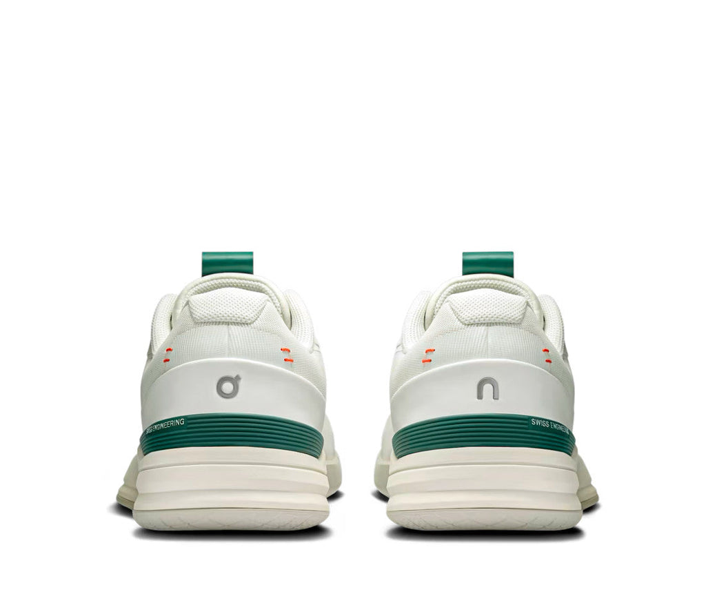 On The ROGER Pro Evergreen