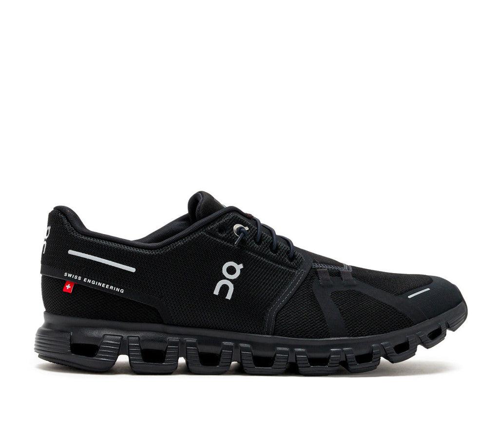 On Running Cloud 6 All Black (W)