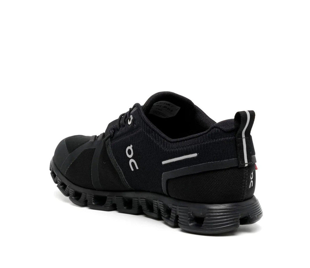 On Running Cloud 5 All Black
