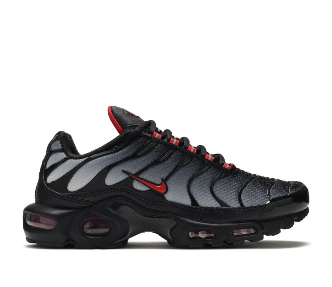 Nike Air Max Plus Black Gradient Red