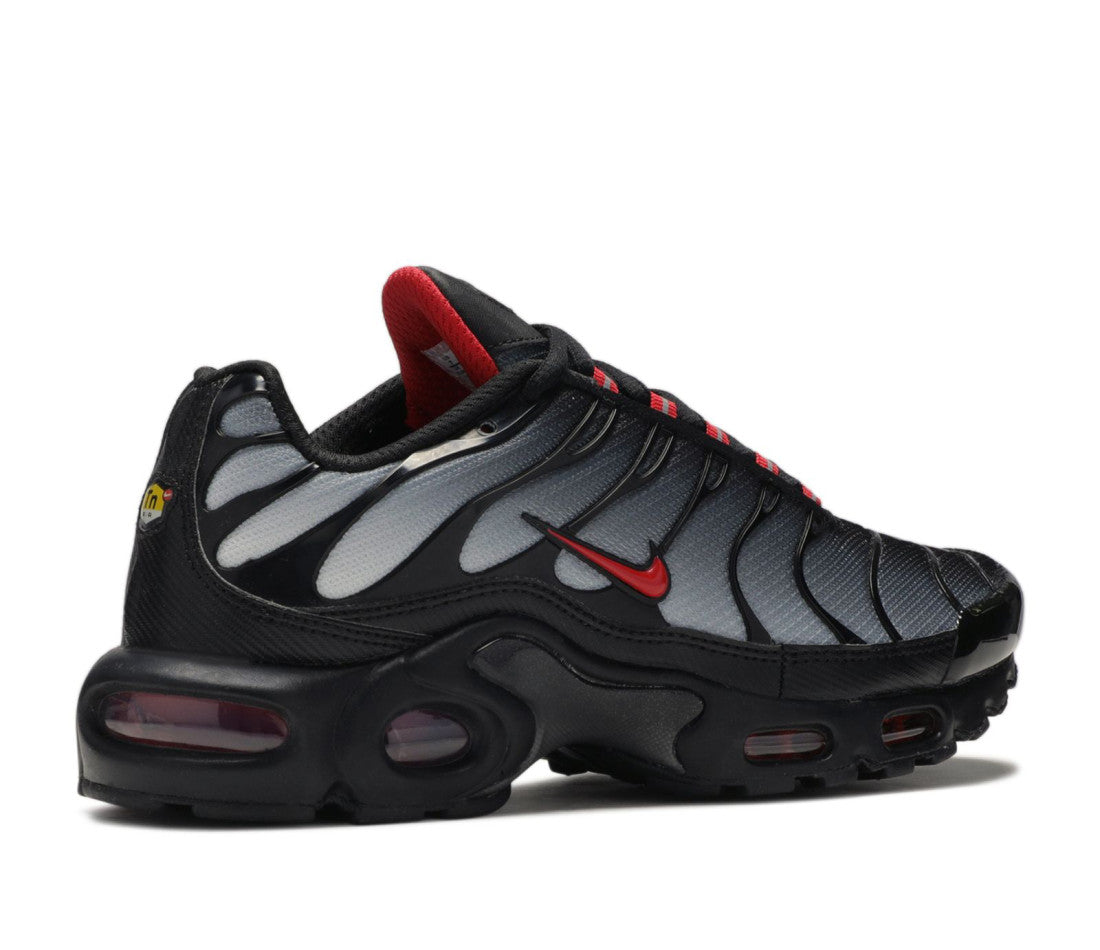 Nike Air Max Plus Black Gradient Red