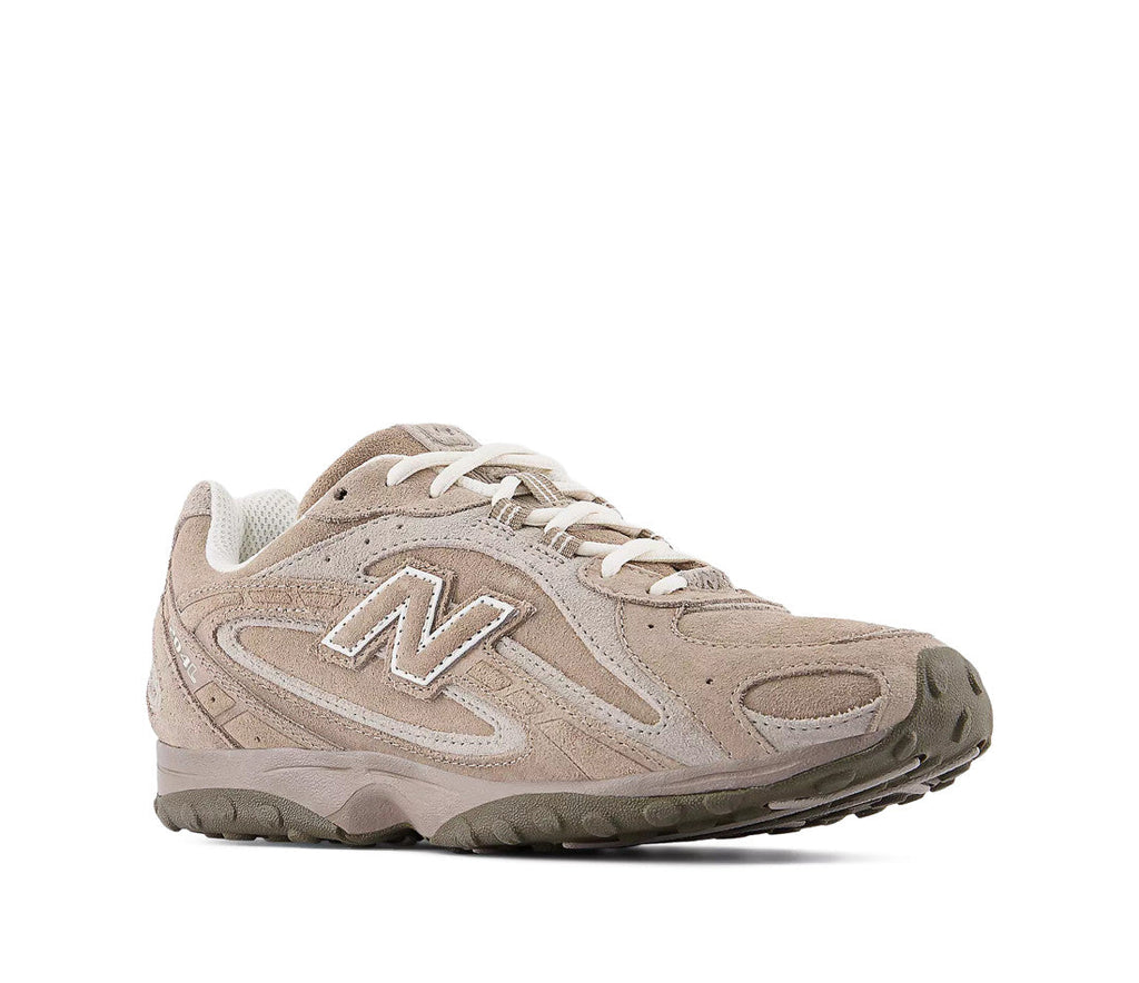 New Balance 204L