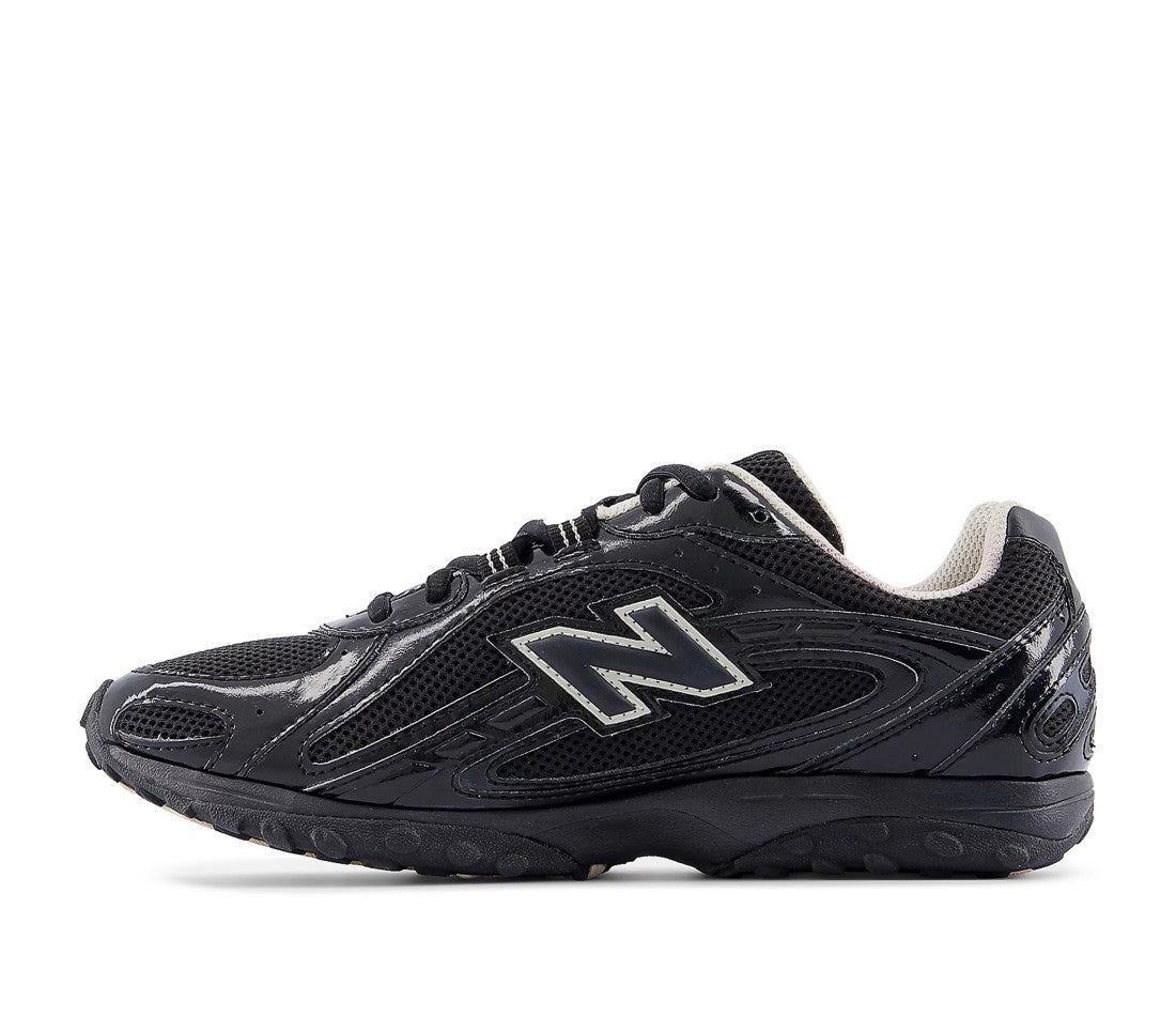 New Balance 204L